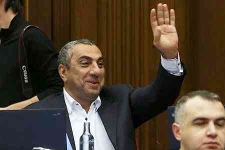 Правительство предоставило таможенную льготу компании "Алекс Текстиль", принадлежащей Самвелу Алексаняну