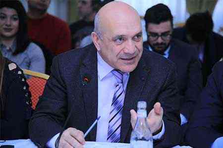 Эксперт: Президент, премьер-министр и глава парламента должны быть подотчетны перед обществом  в вопросе закупок