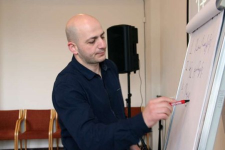 Обесценить драм любой ценой, иначе - нас ждет крах: глава Союза предпринимателей <Манташянц>