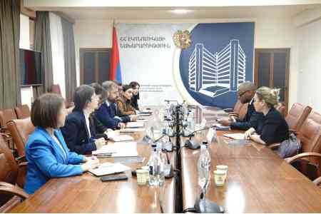 Детали создания туристического кластера в Гюмри обсудили в Минэкономики с участием представителей Всемирного банка