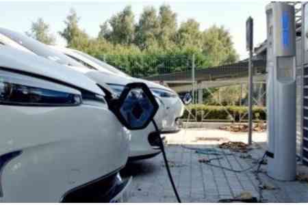 Снять электромобиль с учета и продать на запчасти в Армении не получится