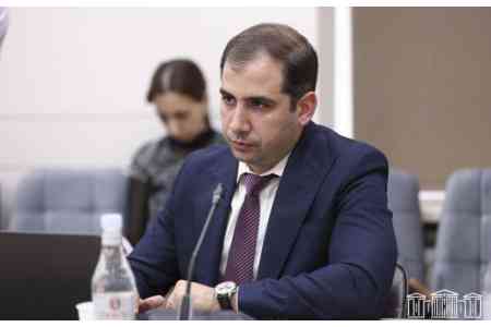 Глава КГД Армении посетил контрольно-пропускные пункты Баграташен и Айрум