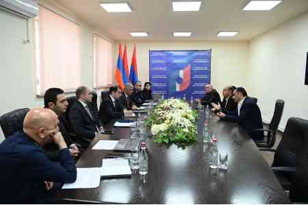 Эдуард Акопян с представителями <Ассоциации импортеров нефтепродуктов РА> обсудил проблемы сферы