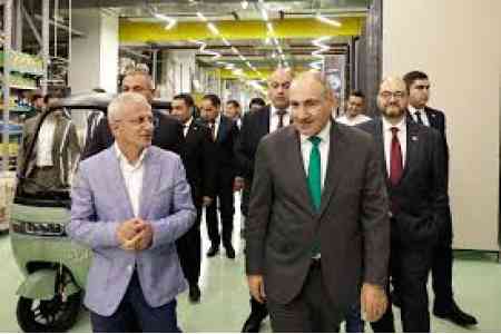 Премьер-министр РА принял участие в церемонии открытия центра стройматериалов "Homplex MalL"