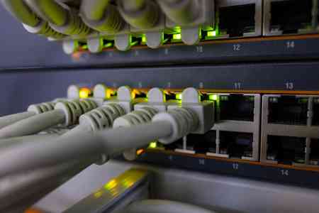 Выручка сферы связи замедлилась в росте