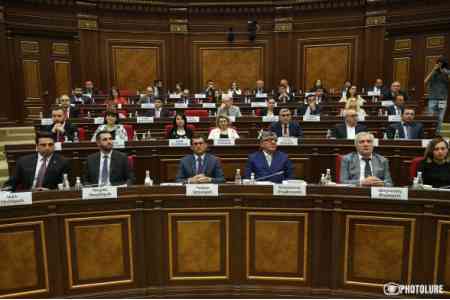 Фракция "Гражданский договор" НС предложила ряд поправок, которыми существенно упрощается процесс представления физлицами деклараций о доходах