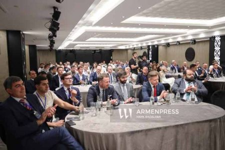  Yerevan hosts Armenian-Polish business forum 