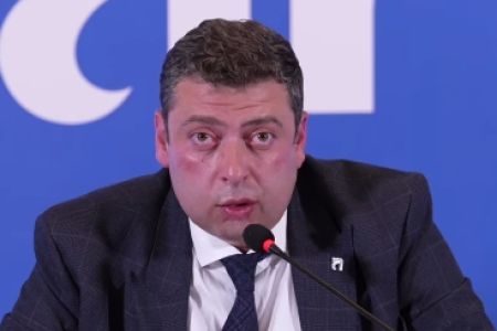 Вардан Хачатрян: Запуск с 2026 года cash-back-а увеличил охват карт ArCa к июню до 24-25%