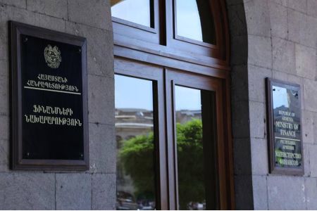 ՀՀ ֆինանսների նախարարության տվյալներով՝ տարվա առաջին կիսամյակում ՀՀ պետական բյուջեն կատարվել է 67.3 միլիարդ դրամ ավելցուկով