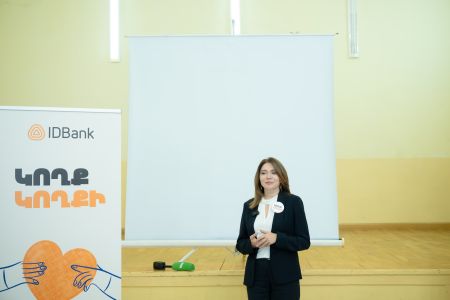IDBank-ը և «Դէկավվա ֆոնդ»-ը` արցախցիների կողքին