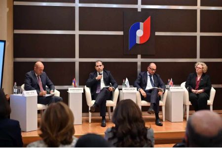 The Head of the State Revenue Committee of Armenia held a meeting with the British Ambassador and representatives of the World Bank