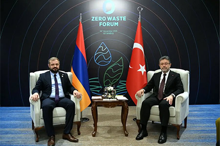 Գևորգ Պապոյանը հանդիպել է Թուրքիայի գյուղատնտեսության և անտառային տնտեսության նախարարի հետ
